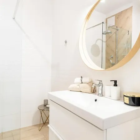Apartmán Superb Bielany Balcony&parking *