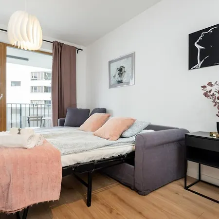 Superb Vistula Apartmán Varšava